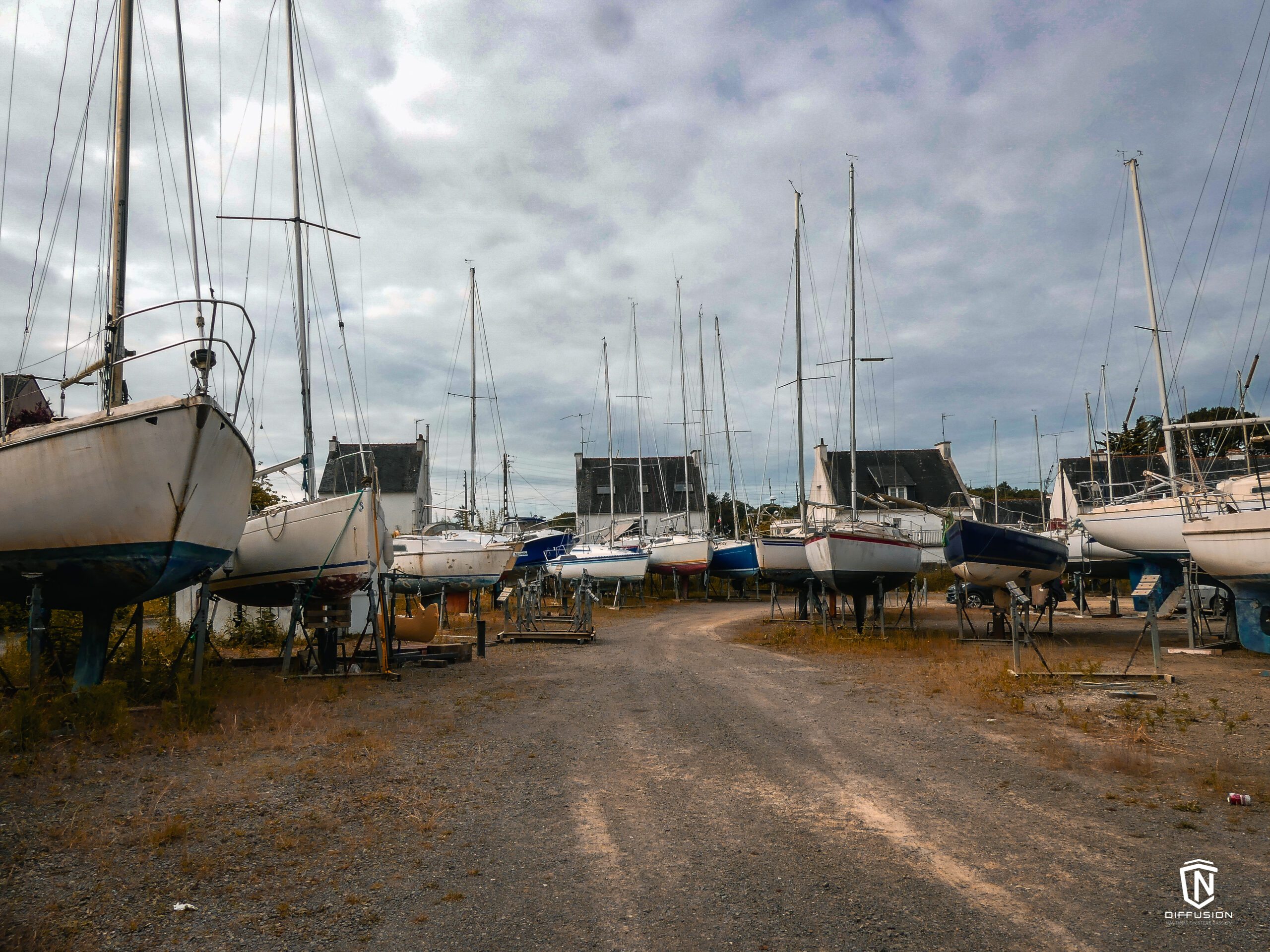 cn diffusion concarneau concession beneteau bateau hivernage reparation mecanique zodiac quicksilver